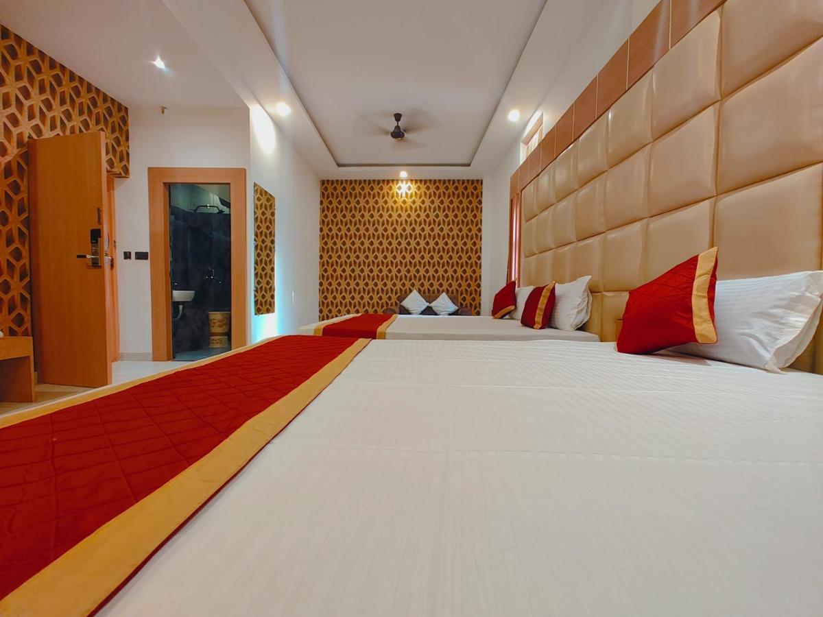 Avadh Sunshine Palace Hotel And Resort Ayodhya Zewnętrze zdjęcie