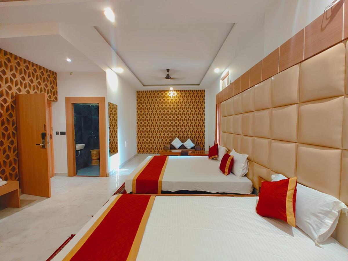 Avadh Sunshine Palace Hotel And Resort Ayodhya Zewnętrze zdjęcie