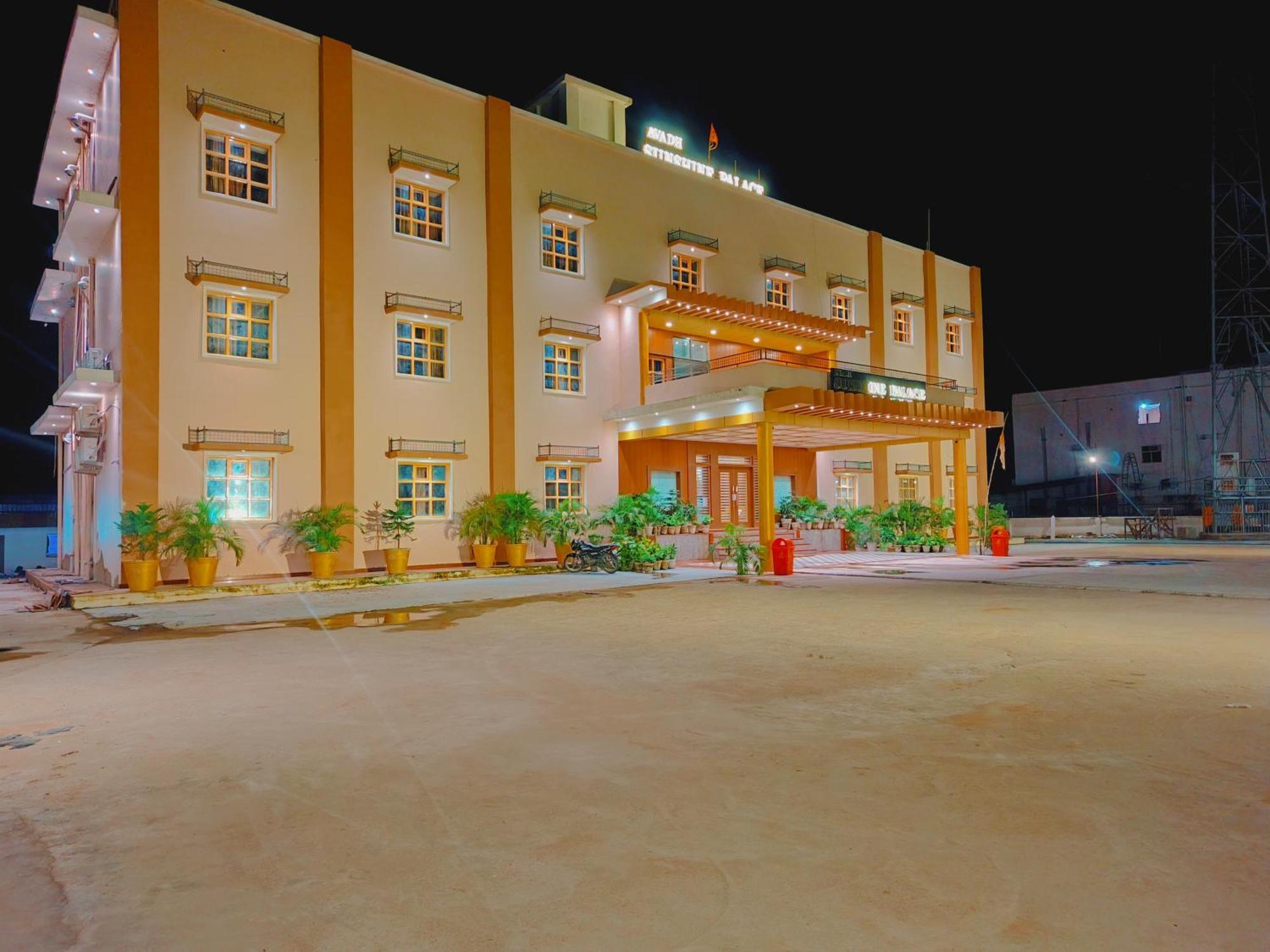 Avadh Sunshine Palace Hotel And Resort Ayodhya Zewnętrze zdjęcie