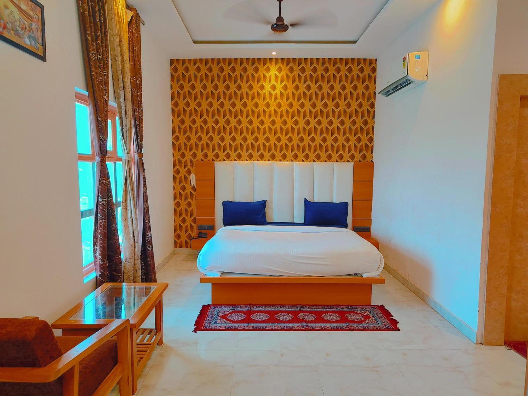 Avadh Sunshine Palace Hotel And Resort Ayodhya Zewnętrze zdjęcie