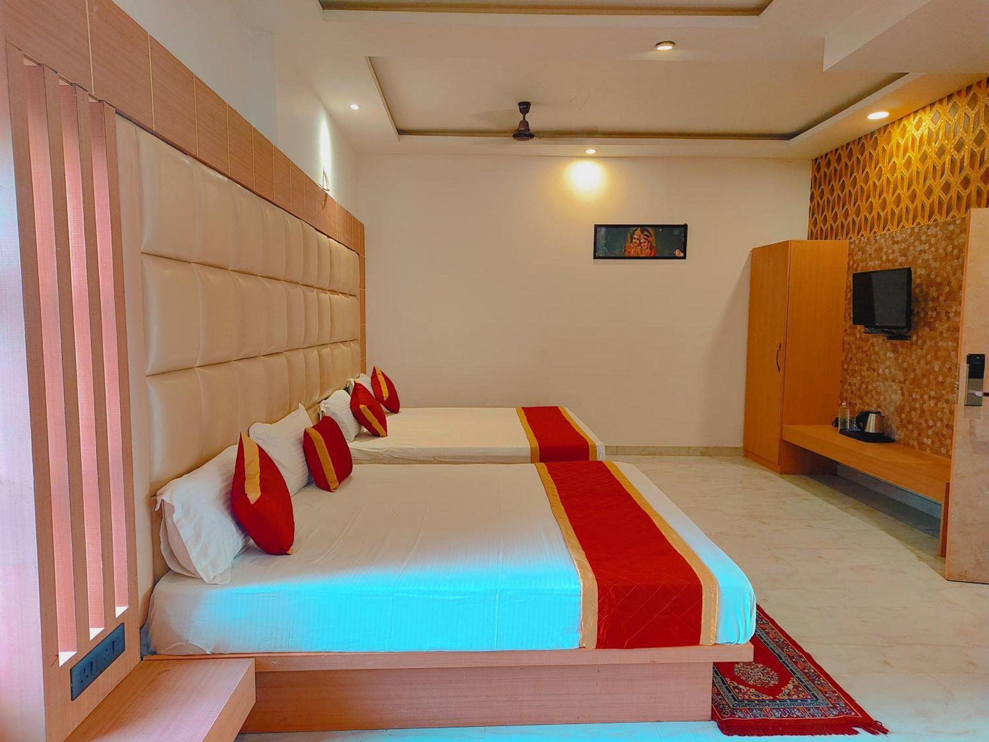 Avadh Sunshine Palace Hotel And Resort Ayodhya Zewnętrze zdjęcie