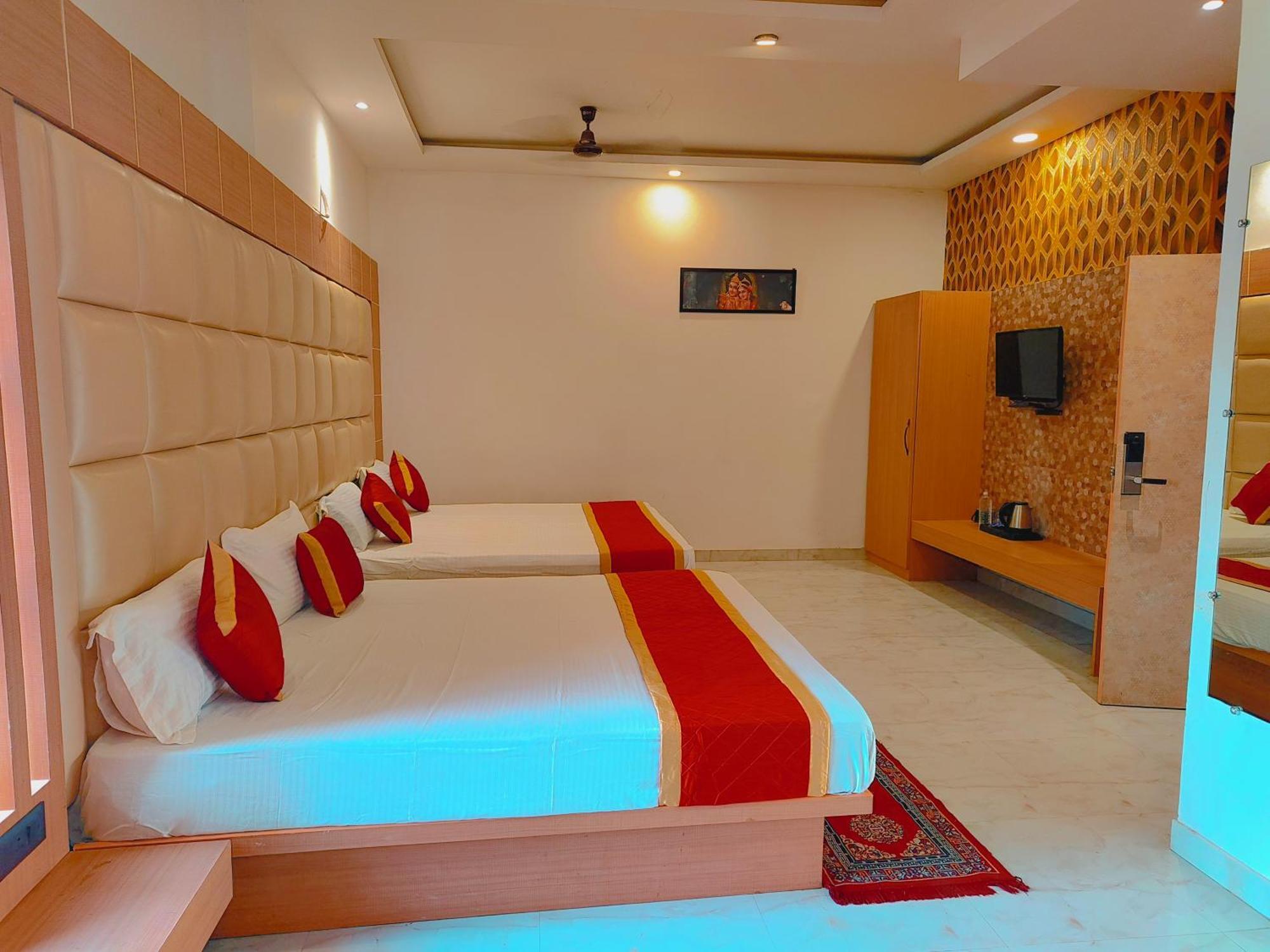 Avadh Sunshine Palace Hotel And Resort Ayodhya Zewnętrze zdjęcie