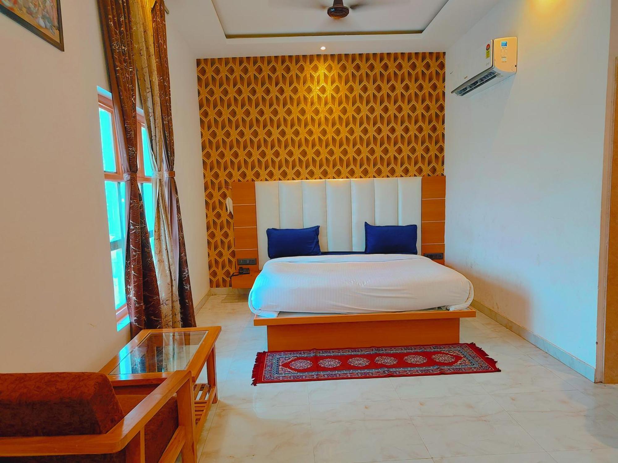 Avadh Sunshine Palace Hotel And Resort Ayodhya Zewnętrze zdjęcie
